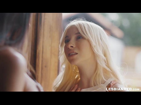 ❤️ Tus ntxhais los tsev ob peb hlis tom qab thiab xaus rau noj nws tus niam txiv lub pussy ☑ Sluts ntawm peb  ❌️ Ib